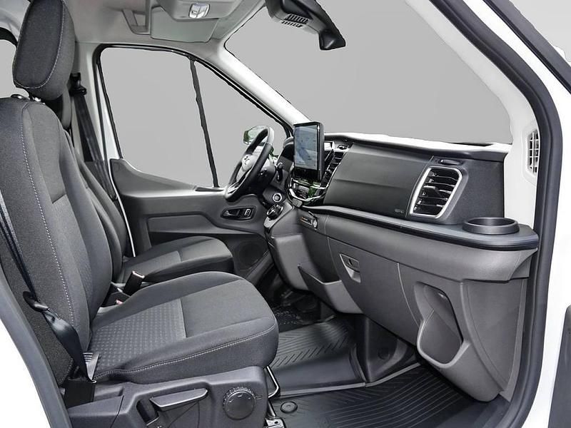 Gebraucht Ford Transit Trend 165 PS (121 kW) 2025 Weiß Pickup