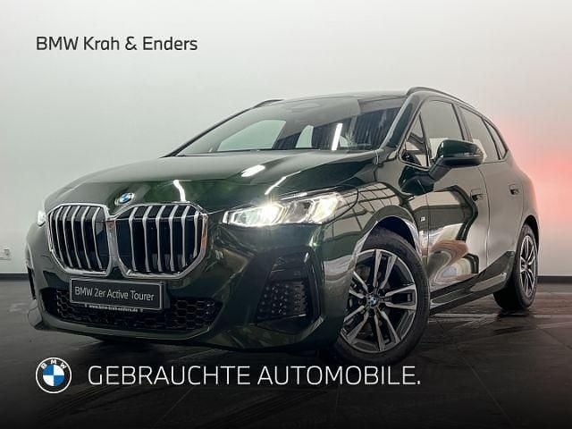 Gruen Gebraucht 2024 BMW 218 Active Tourer Efficient Dynamics Van / Kleinbus | 29.750 € (Fairer Preis) - Bild 1/4