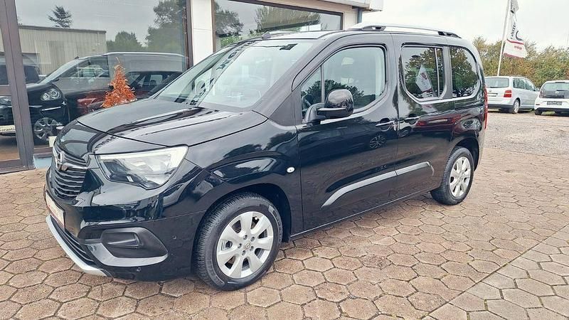 Gebraucht Opel Combo Life Innovation 131 PS (96 kW) 2020 Schwarz Van / Kleinbus