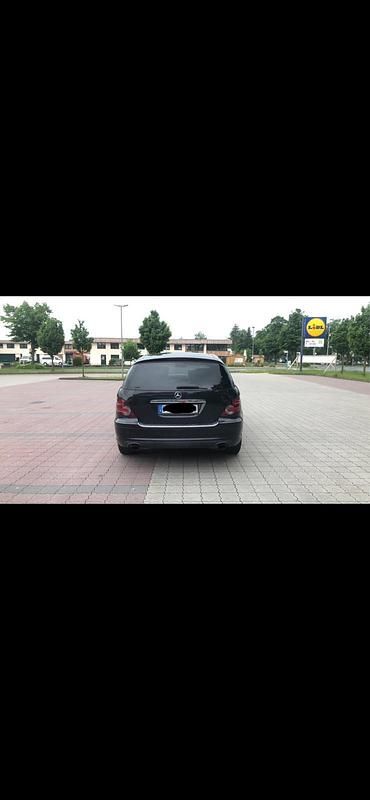 Gebraucht Mercedes R280 190 PS (139 kW) 2009 Schwarz Van / Kleinbus