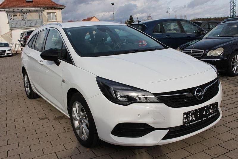 Gebraucht Opel Astra Business Elegance 122 PS (89 kW) 2022 Weiß Kombi