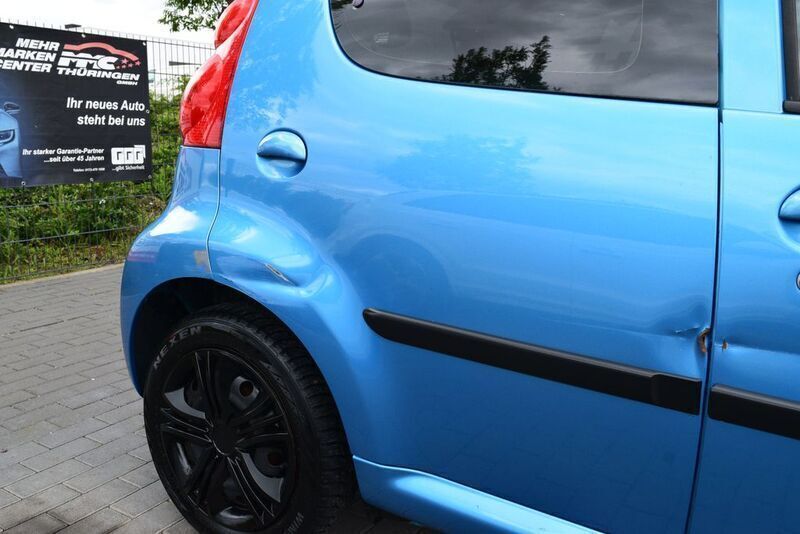 Gebraucht Peugeot 107 68 PS (50 kW) 2006 Blau Kleinwagen