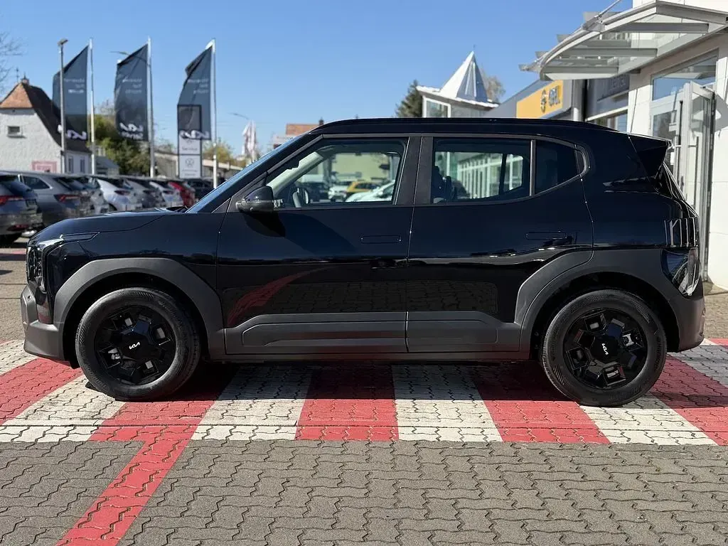 Neu Kia EV2 Earth 108 kW (147 PS) 2026 Schwarz SUV