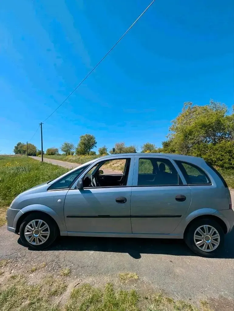 Occasion Opel Meriva 122 ch (89 kW) 2010 Argent Monospace