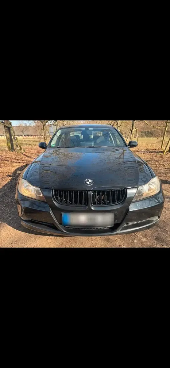 Second-hand BMW 320 150 CP (110 kW) 2006 Negru Berlinǎ