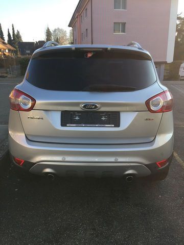 Gebraucht Ford Kuga 140 PS (102 kW) 2010 Grau metallic SUV