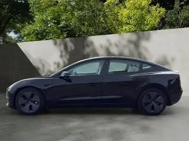 Occasion Tesla Model 3 Long Range AWD 366 kW (498 ch) 2022 Noir Berline