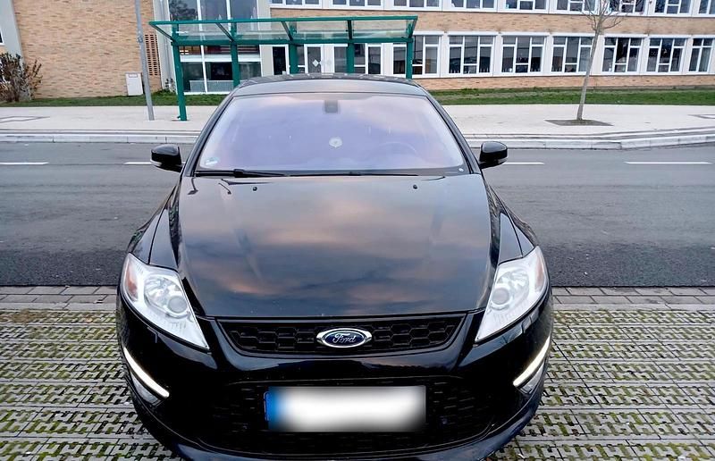 Gebraucht Ford Mondeo 140 PS (102 kW) 2011 Schwarz Limousine