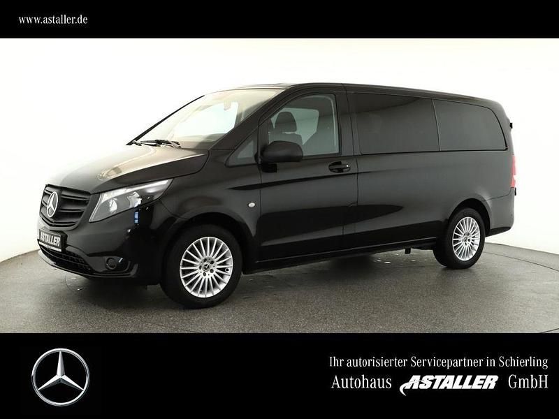 Obsidianschwarz metallic Gebraucht 2023 Mercedes Vito Kombi | 34.799 € (Teuer) - Bild 1/4