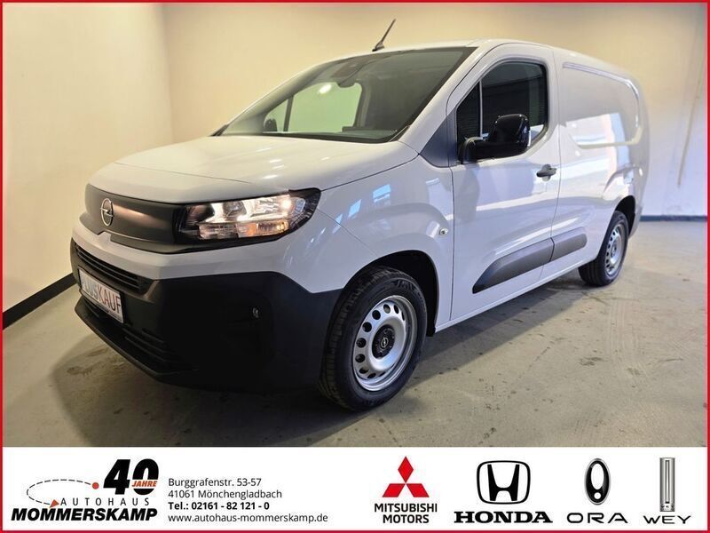 Weiss Neu 2025 Opel Combo Basis Van / Kleinbus | 24.480 € (Etwas zu teuer) - Bild 1/4