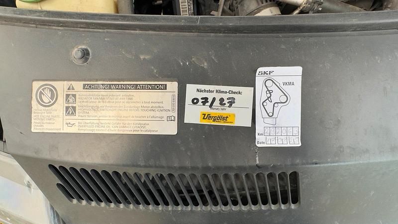 Gebraucht VW T6 150 PS (110 kW) 2016 Grau Van