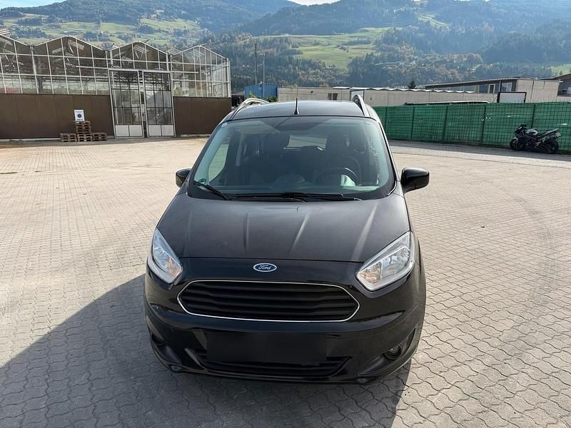 Schwarz Gebraucht 2015 Ford Tourneo Courier Van / Kleinbus | 3.900 € (Superpreis) - Bild 1/4
