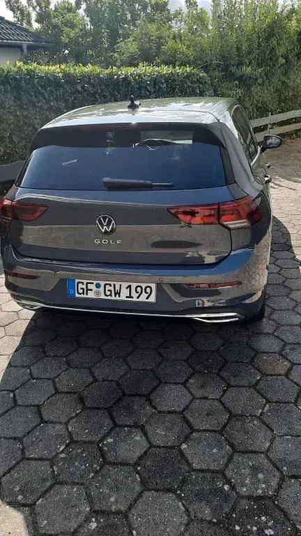 Gebraucht VW Golf VIII Move 150 PS (110 kW) 2023 Grau Limousine