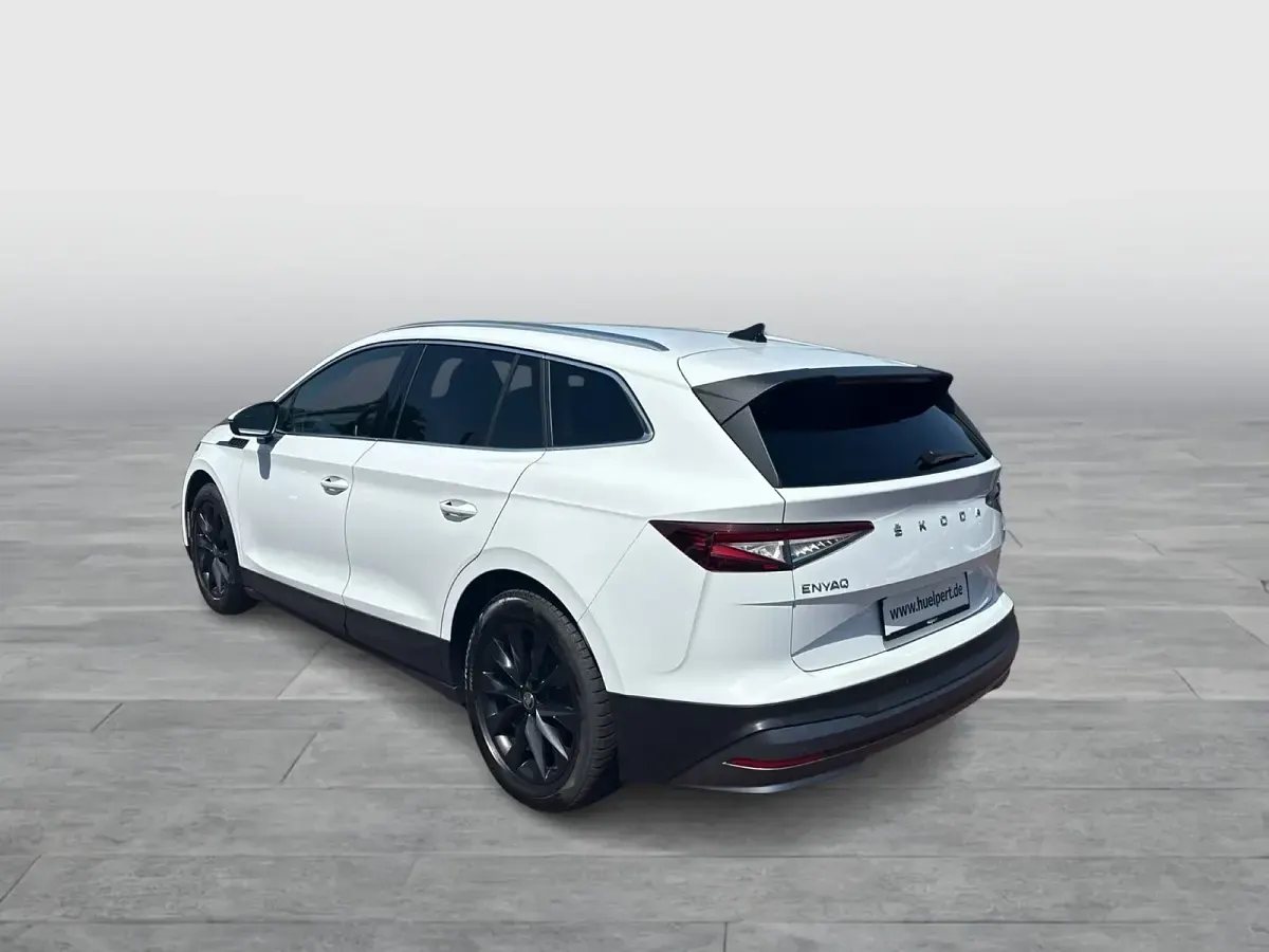Gebraucht Skoda Enyaq iV Loft 219 kW (299 PS) 2023 Moonweiss metallic SUV
