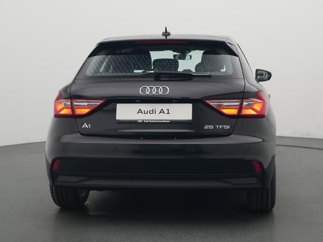 Gebraucht Audi A1 Comfort 95 PS (69 kW) 2024 Schwarz Kleinwagen