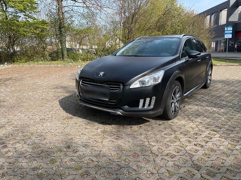 Gebraucht Peugeot 508 RXH 163 PS (119 kW) 2012 Schwarz Kombi