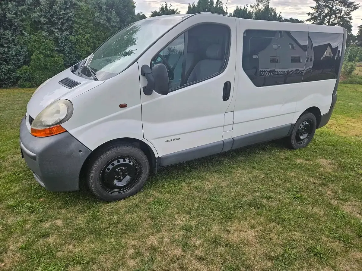 Gebraucht Renault Trafic 2005 Weiß Van / Kleinbus