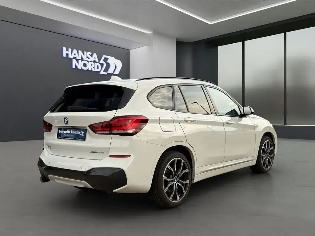 Gebraucht BMW X1 M Sport 220 PS (161 kW) 2022 Weiß SUV