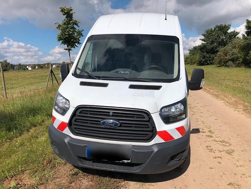 Weiß Gebraucht 2016 Ford Transit Van / Kleinbus | 7.000 € (Superpreis) - Bild 1/4