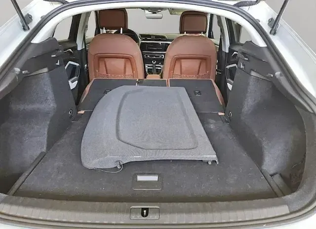 Gebraucht Audi Q3 Sportback Ambiente 150 PS (110 kW) 2023 Tausilber metallic SUV