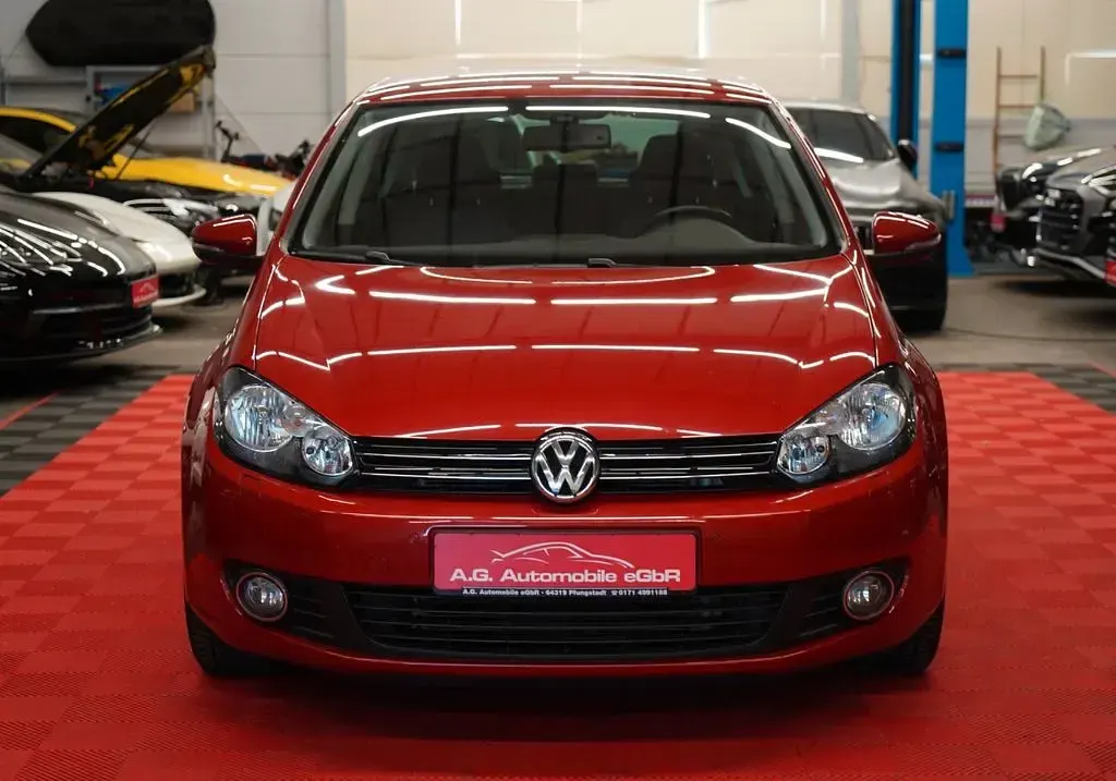 Gebraucht VW Golf VI 122 PS (89 kW) 2010 Amaryllisrot Kleinwagen