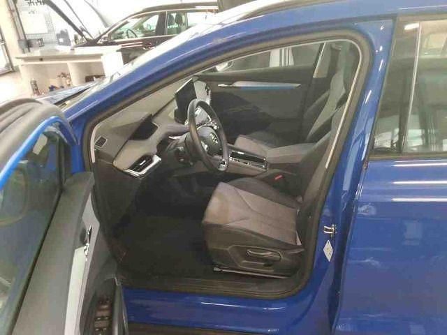 Gebraucht Skoda Enyaq iV Loft 108 kW (148 PS) 2023 Energyblau SUV