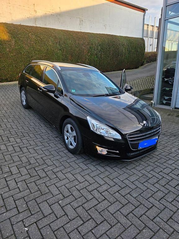 Gebraucht Peugeot 508 SW Allure 156 PS (114 kW) 2012 Schwarz Kombi