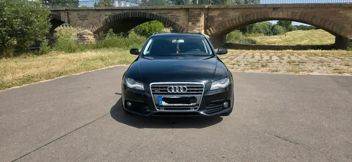Gebraucht Audi A4 190 PS (139 kW) 2011 Schwarz Kombi
