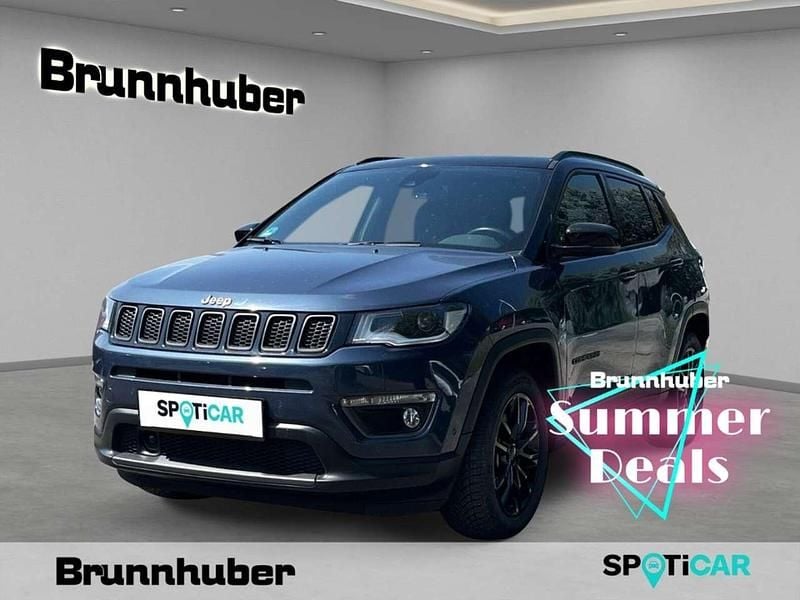 Blau Gebraucht 2021 Jeep Compass SUV | 24.850 € (Fairer Preis) - Bild 1/2