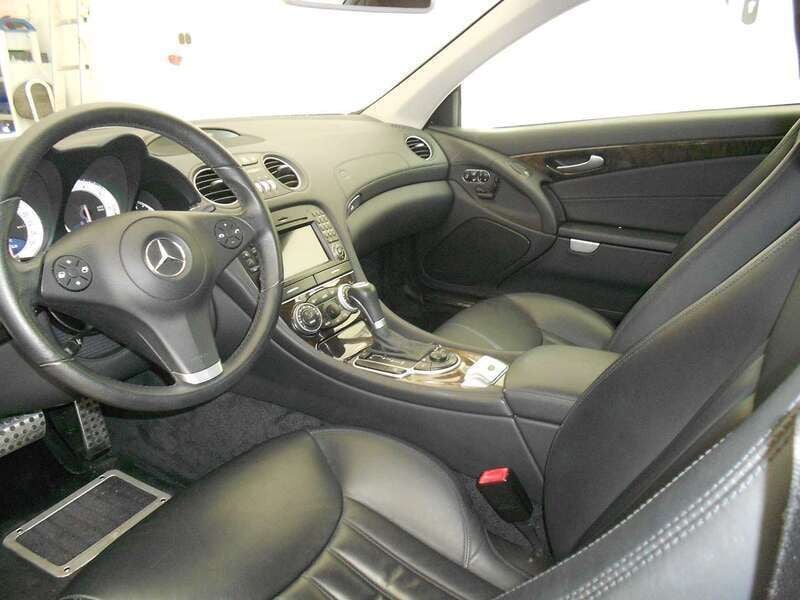Weiß Gebraucht 2009 Mercedes SL500 Cabrio | 36.500 € (Fairer Preis) - Bild 1/4