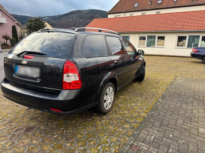 Gebraucht Chevrolet Nubira 109 PS (80 kW) 2006 Schwarz Kombi