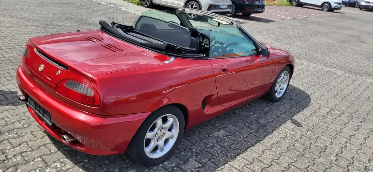 Gebraucht MG F 120 PS (88 kW) 1999 Rot Cabrio