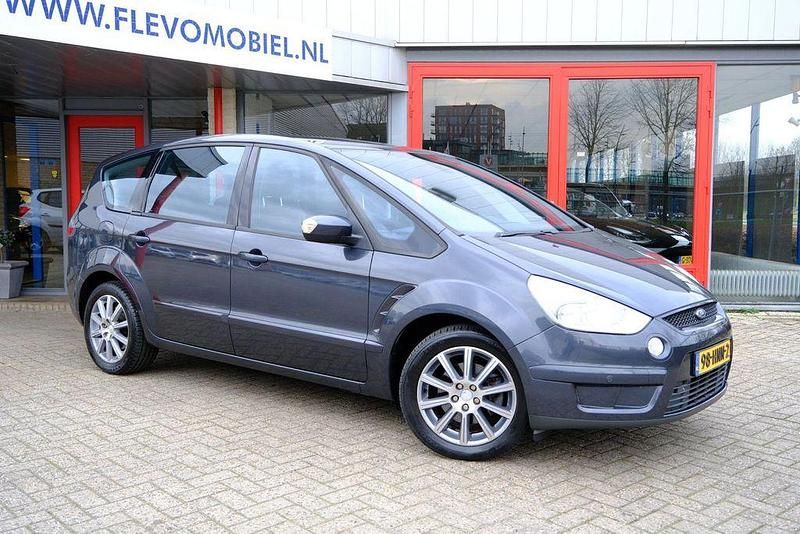 Gebraucht Ford S-MAX S 145 PS (106 kW) 2009 Grau Van / Kleinbus