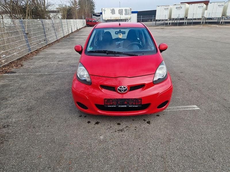 Gebraucht Toyota Aygo Cool 68 PS (50 kW) 2009 Kleinwagen