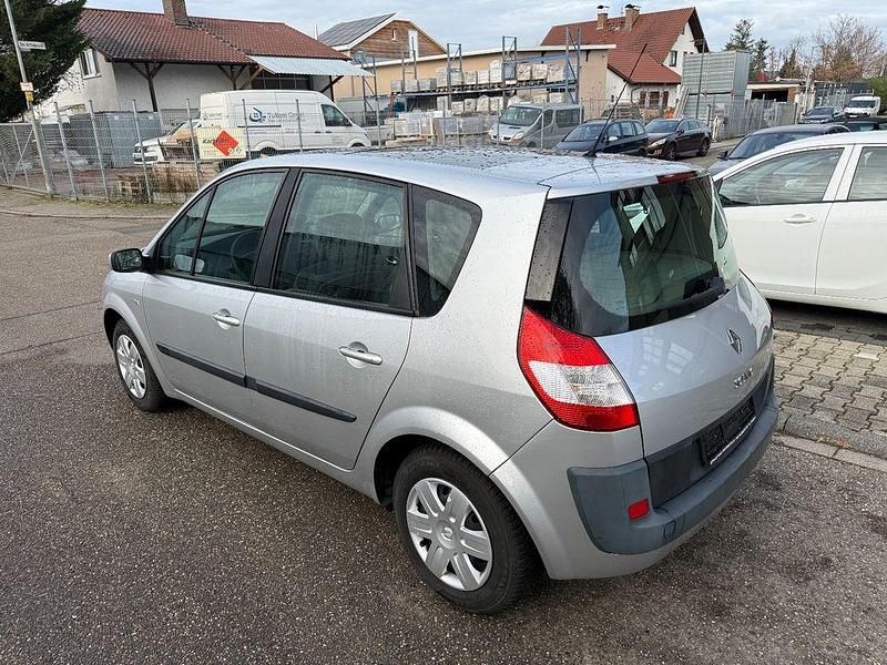Gebraucht Renault Scénic II Avantage 111 PS (81 kW) 2005 Van / Kleinbus