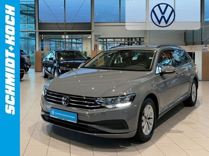 Mondsteingrau Gebraucht 2022 VW Passat Basis Kombi | 27.780 € (Fairer Preis) - Bild 1/4