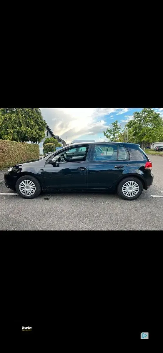 Gebraucht VW Golf VI Trendline 80 PS (58 kW) 2011 Schwarz Kleinwagen