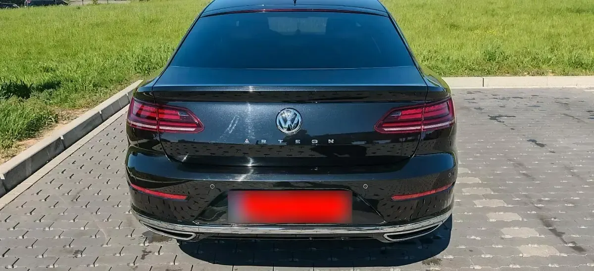 Gebraucht VW Arteon 220 PS (161 kW) 2018 Schwarz Kleinwagen