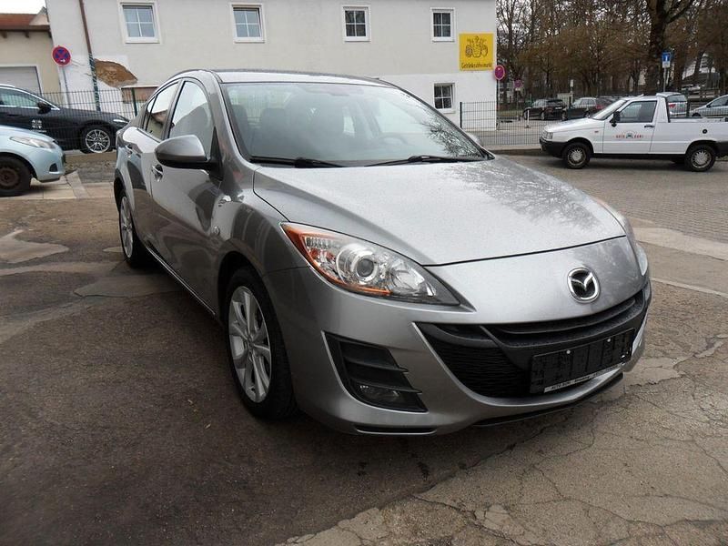 Gebraucht Mazda 3 Exclusive-Line 151 PS (111 kW) 2011 Grau Limousine