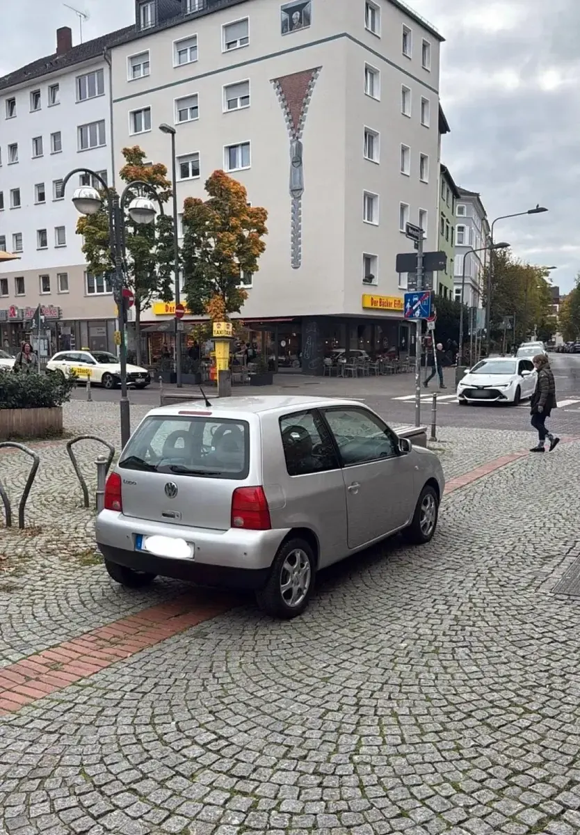 Gebraucht VW Lupo 50 PS (36 kW) 2000 Silber Kleinwagen