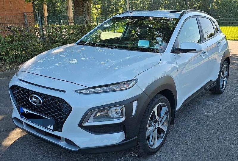 Weiß Gebraucht 2020 Hyundai Kona SUV | 19.000 € (Guter Preis) - Bild 1/4