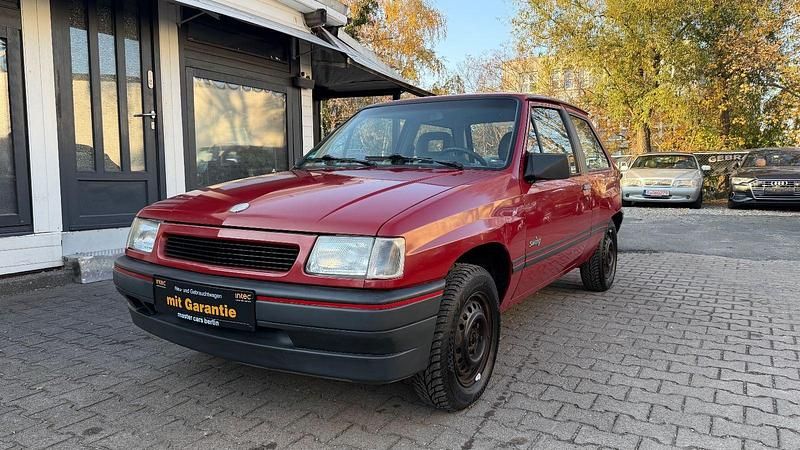 Second-hand Opel Corsa Swing 1991 Roșu Hatchback
