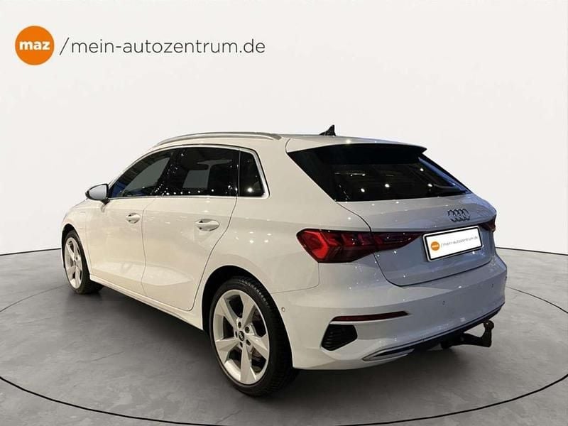 Gebraucht Audi A3 Advanced Plus 204 PS (150 kW) 2020 Gletscherweiss Limousine