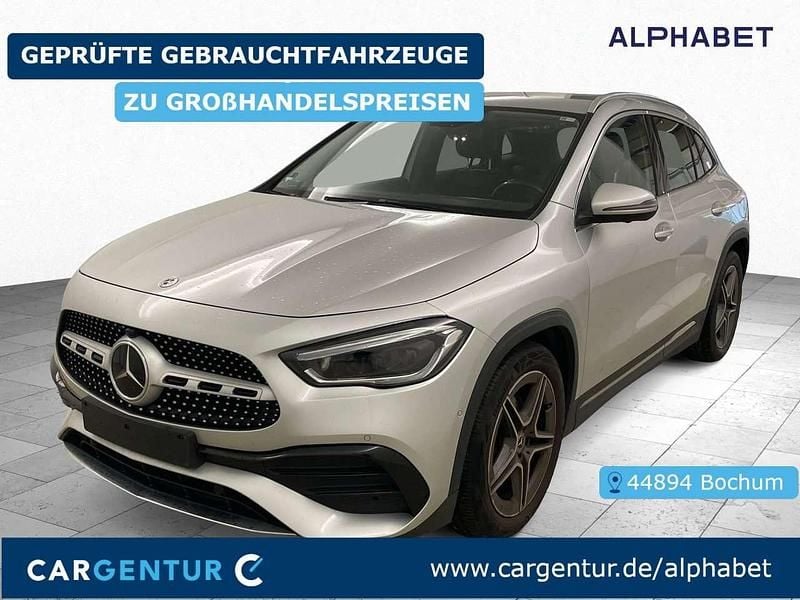 Silber Gebraucht 2022 Mercedes GLA220 AMG line SUV | 27.897 € (Guter Preis) - Bild 1/4
