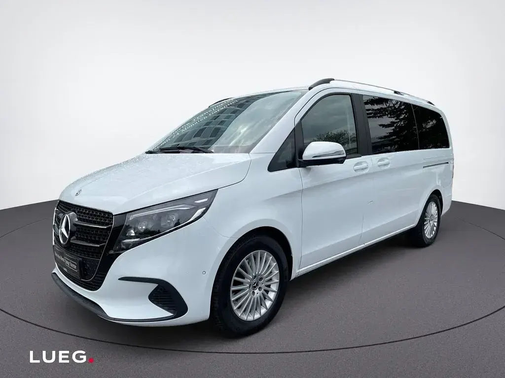 Gebraucht Mercedes V220 Style 163 PS (119 kW) 2025 Bergkristallweiß metallic Van / Kleinbus