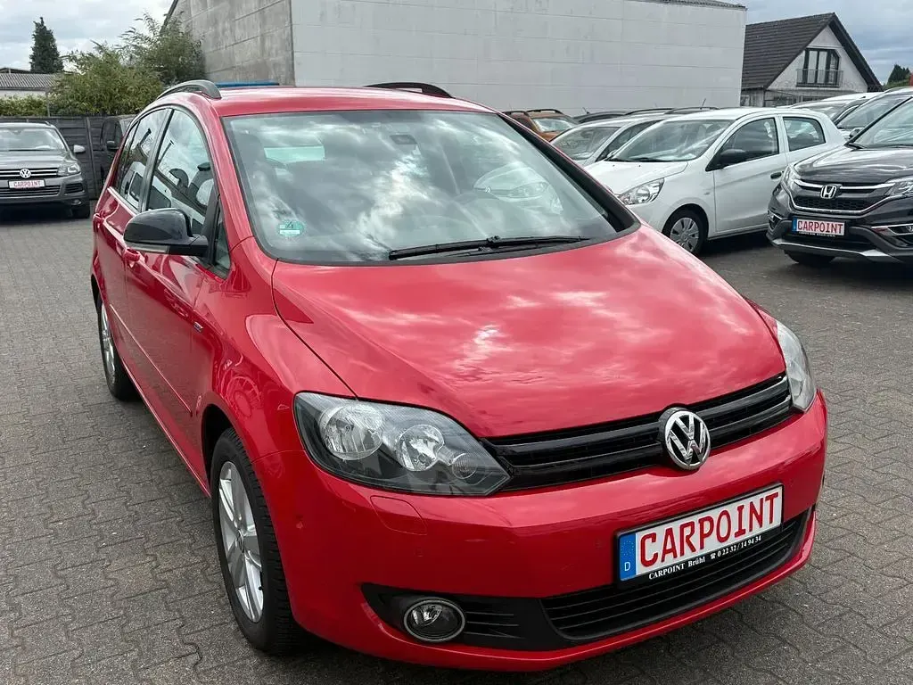 Gebraucht VW Golf Plus Match 105 PS (77 kW) 2013 Rot Van / Kleinbus