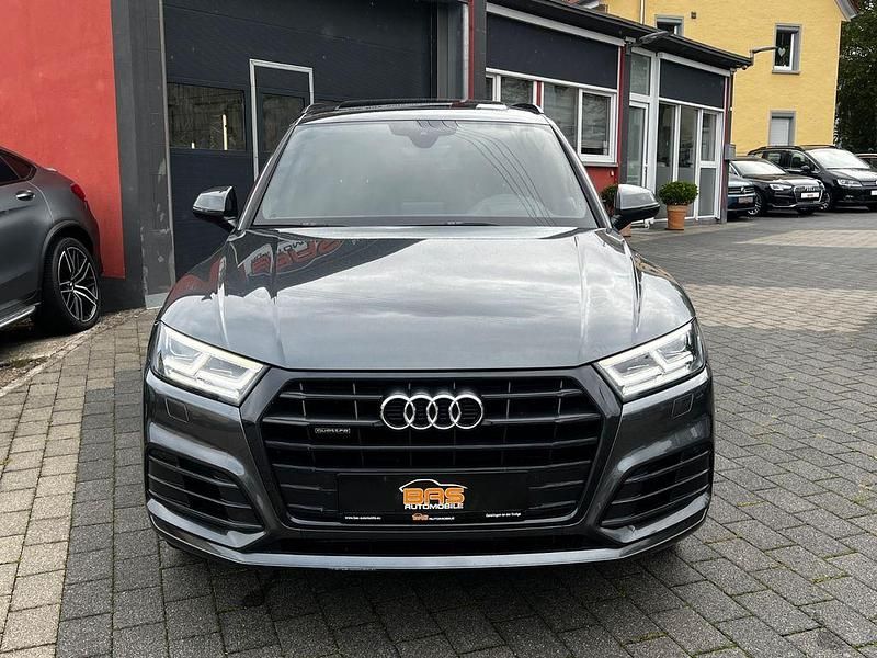 Gebraucht Audi Q5 S-Line 252 PS (185 kW) 2018 Daytonagrau SUV
