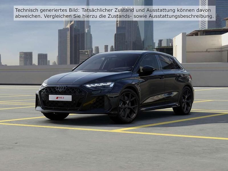 Mythosschwarz metallic Neu 2025 Audi RS3 Kleinwagen | 79.145 € (Etwas zu teuer) - Bild 1/4
