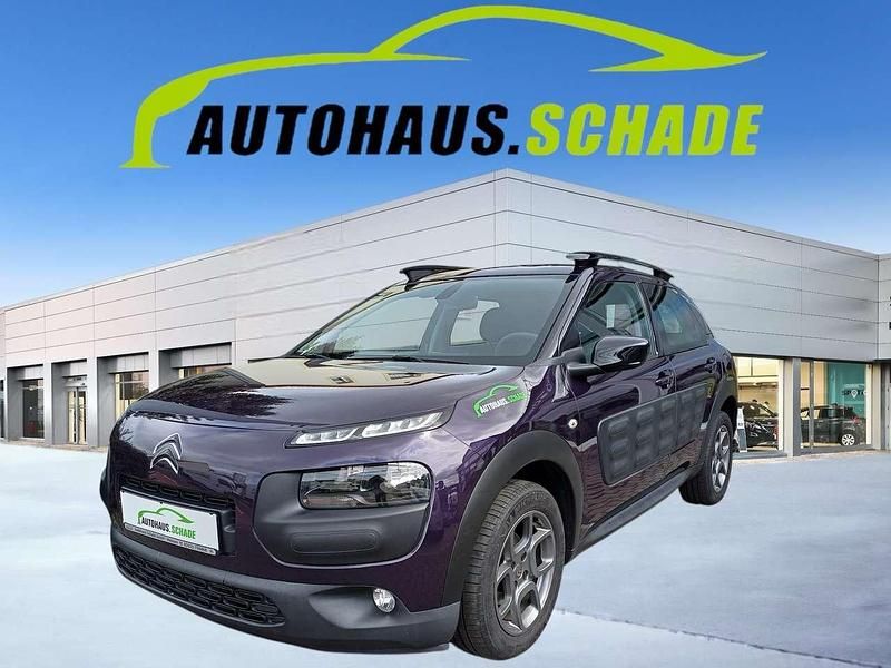 Lackierung noctambule/metallic Gebraucht 2017 Citroën C4 Cactus Feel Kleinwagen | 11.990 € (Teuer) - Bild 1/4