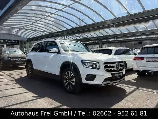 Gebraucht Mercedes GLB180 Style 116 PS (85 kW) 2023 Weiß SUV